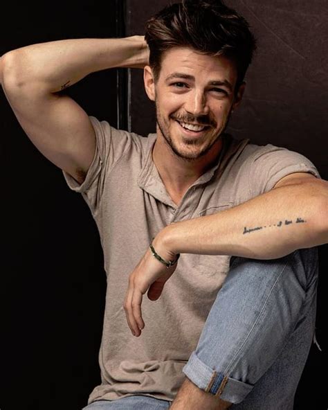 Grant Gustin Hits Back At Body Shamers After The Flash Costume Pic