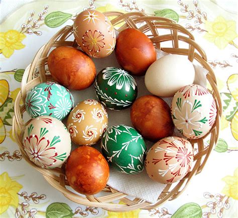 30 Beautiful Easter Eggs Designs Decoration Ideas