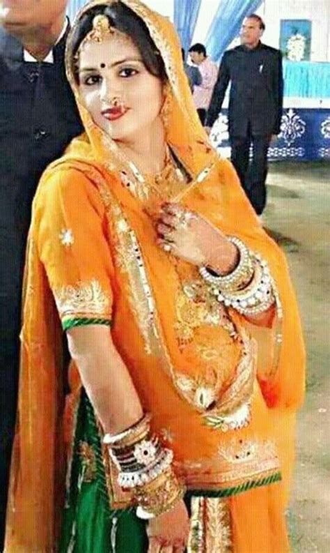 Baisa Raj Hukam Royal Rajputana 1000 In 2020 Rajasthani Dress