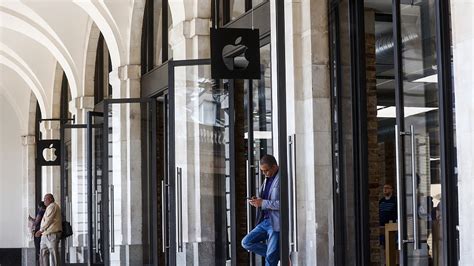Apple Embarks On Eu Court Battle Over 13 Bln Euro Tax Bill Cgtn