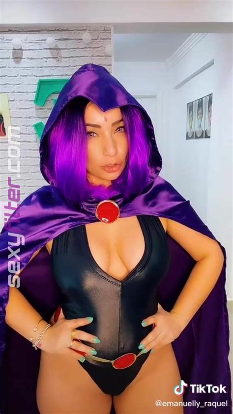 Gorgeous Emanuelly Raquel Shows Cosplay And Bouncing Boobs
