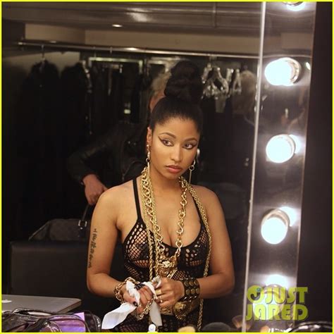 Nicki Minaj Lookin Ass N Gga Video Premiere Watch Now Photo