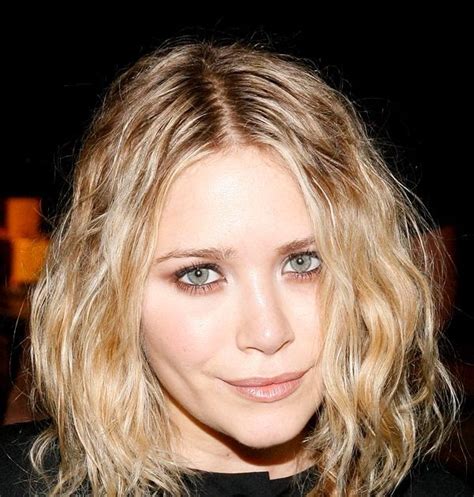 Olsens Anonymous 5 Ways To Wear A Side Braid Like Mary Kate Olsen