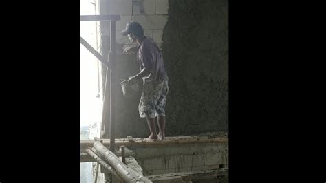 Jika rumah anda berada di lokasi yang bata expose biasa disebut dengan bata muka atau batu bata tanpa plester. Begini Cara Plester Dinding Rumah dari Hebel di Ketinggian ...