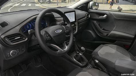 Ford Puma 2020my Hybrid Titanium Interior
