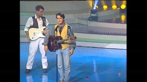 For his work, sanz has won a total of fifteen latin grammy awards and three grammy awards. Alejandro Sanz - Pisando Fuerte - YouTube