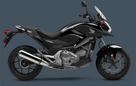 Get the latest specifications for honda nc700x dct abs 2015 motorcycle from mbike.com! 2015 Honda NC700X Review