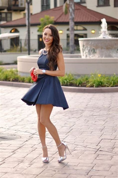 40 Beautiful Examples Of Girls In Short Skirts Short Skirts Beautiful And Touch Down