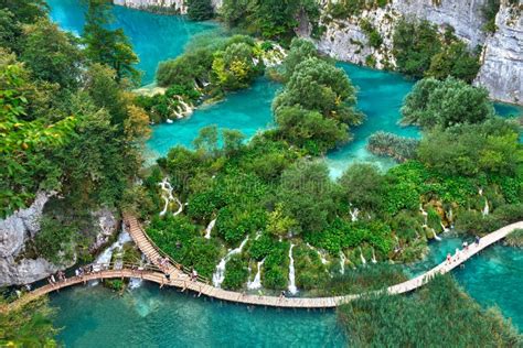 Plitvice Croatia July 29 Tourist Enjoy Sightseeing The Lakes And