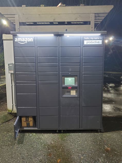 The Productive Amazon locker is in such a sketchy location 😨😱 But dat
