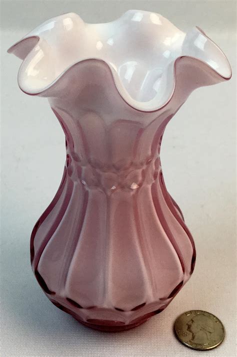 Lot Vintage Fenton Glass Heritage Pink Overlay Case Ruffled Decorative Vase