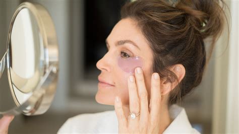 Cindy Crawford Launches Meaningful Beauty Undereye Patches Review Allure