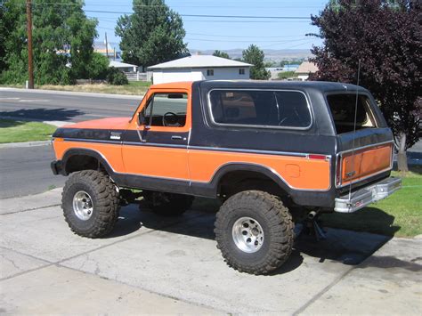 Free Download Ford Bronco Suv 4x4 Truck Wallpaper 2272x1704 Wallpaperup