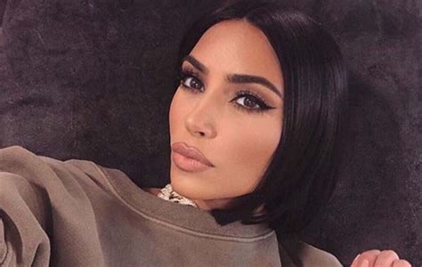 kim kardashian se pronuncia após ser acusada de apropriação cultural ofuxico
