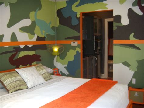 The problem with trying to book 2 inter connecting rooms is that many properties will tell you they cannot guarantee this and with kids as little as yours it is not acceptable to have 2 rooms in separate areas. painting boys room | Painting a wall in a camouflage ...