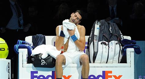 Andy Murray Beats Novak Djokovic To Win First Atp World Tour Finals Daily Mail Online