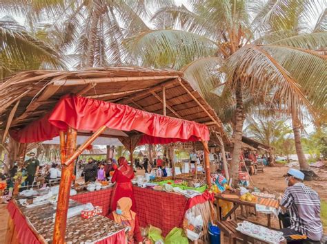 Make soho di pasar terapung pulau suri sebut sahaja mengenai pasar terapung, pasti yang terbayang di fikiran kemeriahan. Floating Market Made In Kelantan. Pulau Suri Pasar ...