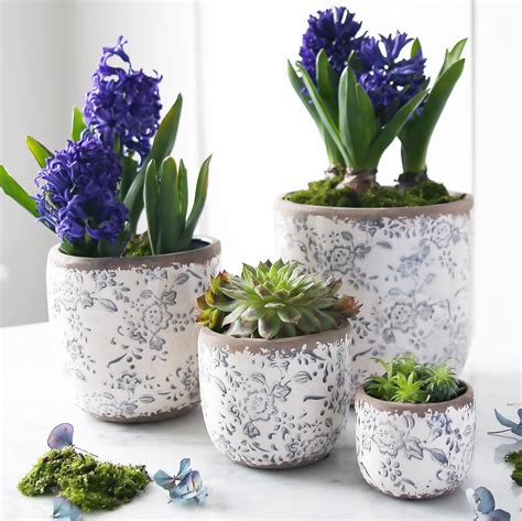 Blue And White Round Floral Pot By Red Lilly