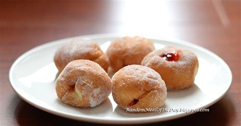 Random Meal Of The Day Jelly Munchkins Donut Holes At Dunkin Donuts