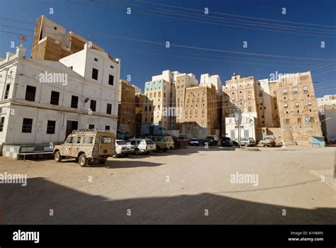 Old Town Of Shibam Wadi Hadramaut Yemen Stock Photo Alamy