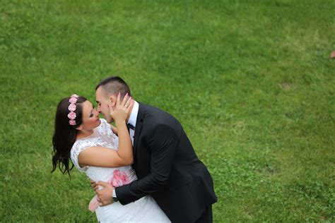 Free Picture Enjoyment Hug Kiss Man Pretty Girl Suit Groom Couple Wedding Grass