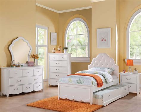 These complete furniture collections include everything you need to outfit the entire bedroom in coordinating style. Girl's White Bedroom Set Cecilie in Acme Furniture AC30300SET