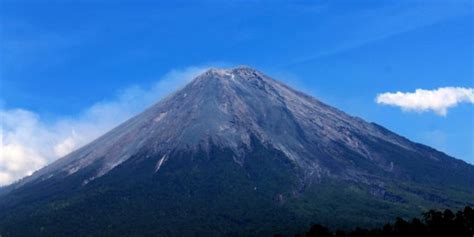Urutan 7 Gunung Tertinggi Di Indonesia Punca Puncak