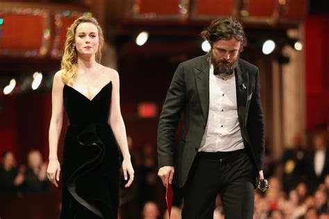 Brie Larson Says Not Clapping For Casey Affleck At The Oscars “speaks For Itself” Vanity Fair
