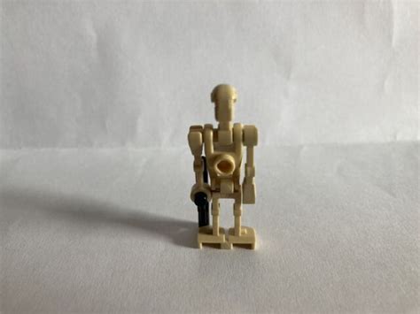 Lego Star Wars B1 Battle Droid Minifigurewith Blaster Ebay