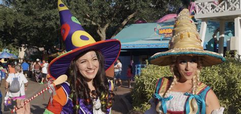 Trick Or Treating Is Still A Go At Sea World While Other Parks Canceled