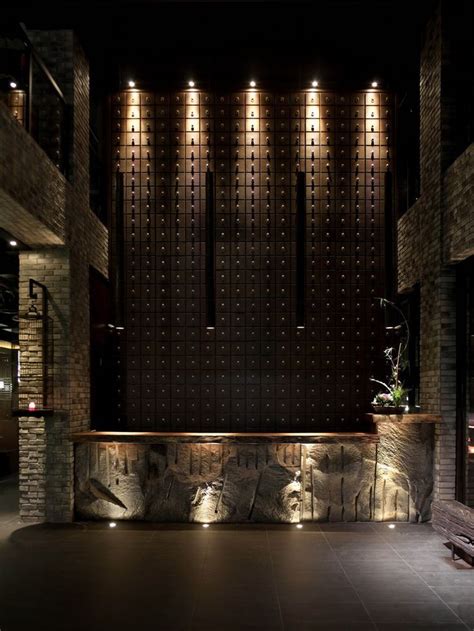 Make The Most Of Your Interior Lobby Design With Lighting Lobby