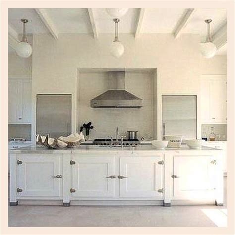 Once the area is clean, wipe it dry with another cloth. Clean-lined kitchen. Design | Haynes Roberts. | Best kitchen designs, Design my kitchen, Shaker ...