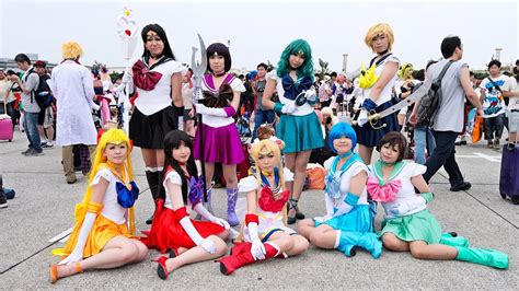 japanese cosplay at comiket 82 in tokyo youtube