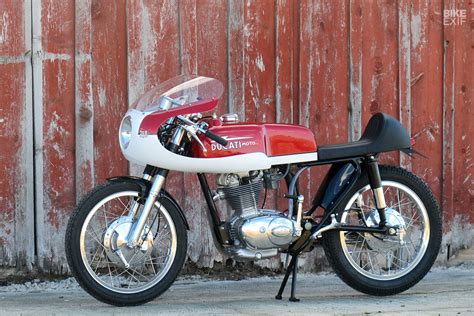 All Eyes On The Prize A Ducati 250 Cafe Racer For 25 Bike Exif