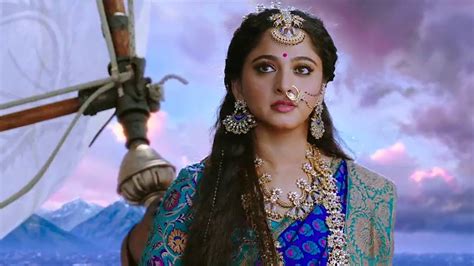 Bahubali the beginning malayalam dubbed full movie. Hamsa Nava (Full song) | Bahubali-2 | Hindi Song | Prabhas ...