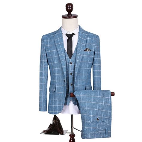 We break down the biggest men's suit trends and all the tailoring styles you need to know in 2021. Suit Men 2017 Brand Slim Fit Mens Plaid Suits British ...