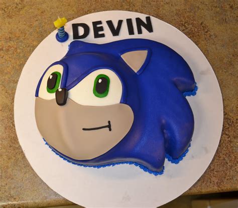 Sonic Hedgehog Thumbs Up Cake Template Printable