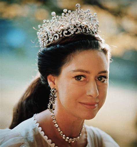 True Story Of Princess Margaret S Bathtub And Tiara Photo On The Crown