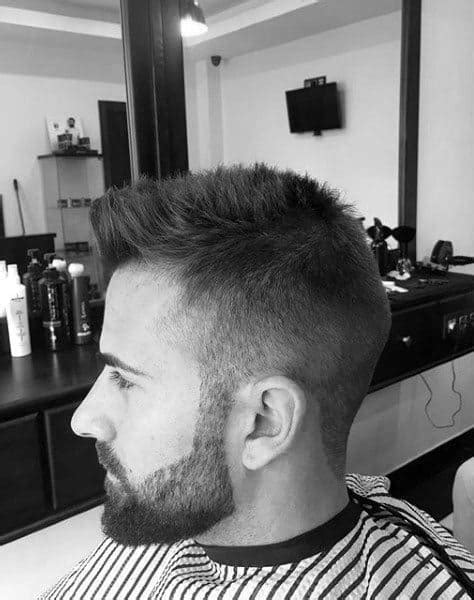 Choose from different trends and adopt yours just by scrolling this vast gallery. 60 Short Hairstyles For Men With Thin Hair - Fine Cuts