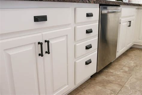 Modern Farmhouse Kitchen Cabinet Hardware 4 Ideas How To Update Oak