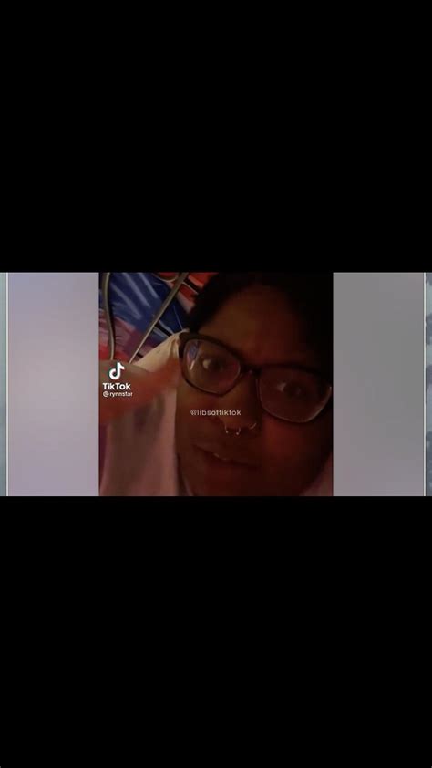 Race-Obsessed TikToker Claims White People Smell - One News Page VIDEO