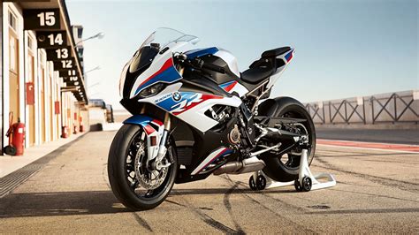 Every part of the 2020 bmw s1000rr has been designed to get the most out of it. 2020 BMW S1000rr M Price -New Images,Mileage,Colours ...