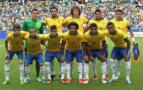 월드컵 역사 노란색 브라질 유니폼과 마라카낭의 저주 Anonym 축구 월드컵 브라질여행 역사