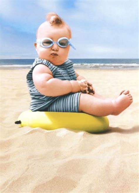 20 Cute And Funny Pictures Of Babies At The Beach