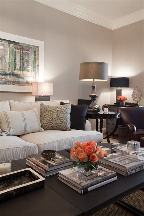 Cozy paint ideas, like warm paint color schemes for bathrooms, bedrooms, living rooms, and kitchens. Really like the wall paint color! I seem to choose neutral ...