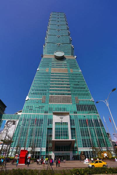 Taipei 101 observatory is several observation decks on the uppermost floors that opened to public for viewing the cityscape of taipei, it offers 360 degree panoramic views from a perspective. The Taipei 101 skyscraper tower, Taipei, Taiwan (Print ...