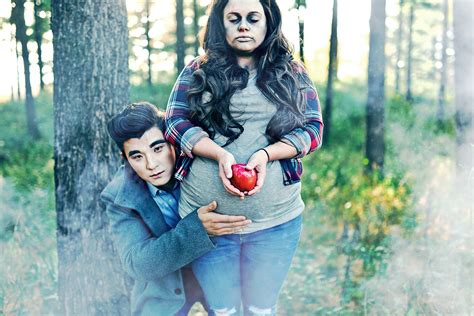 Kim Fam Costumes 2019 Yes Thats A Twilight Themed Pregnancy