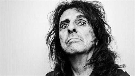 Interview Alice Cooper On Drugs Drink And The Truth Behind Shock Rock