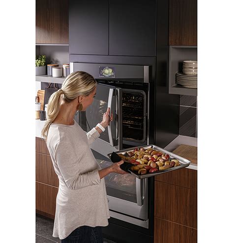 Ge Profile 30 Built In Double Electric Convection Wall Oven With Right