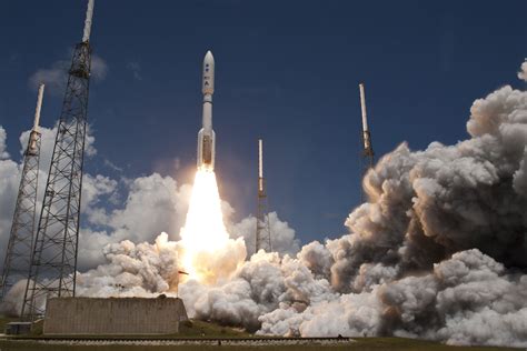 Juno Nasa Launch